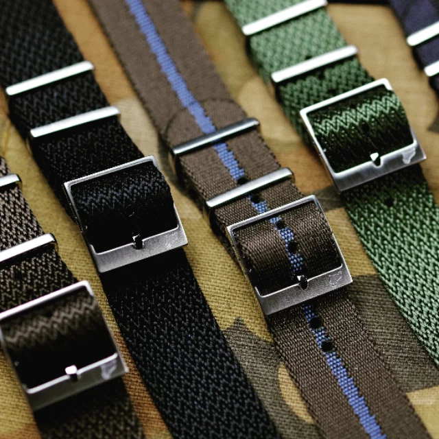 آلة قطع الشريط بالموجات فوق الصوتية ، آلة قطع تسمية النسيج بالموجات فوق الصوتية ، آلة قطع الشريط الساتان