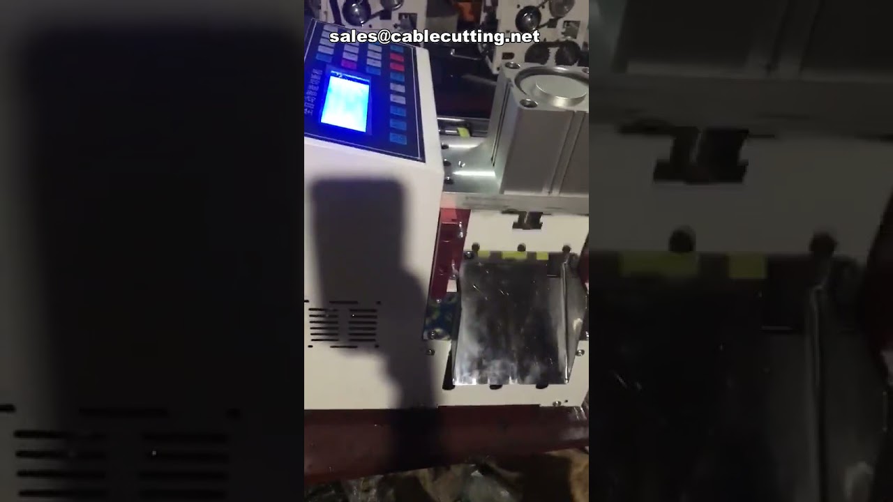 ماكينة قص الأسلاك والكابلات والأنابيب – لأنابيب الانكماش الحراري والأسلاك النحاسية والـ PVC والأنابيب البلاستيكية