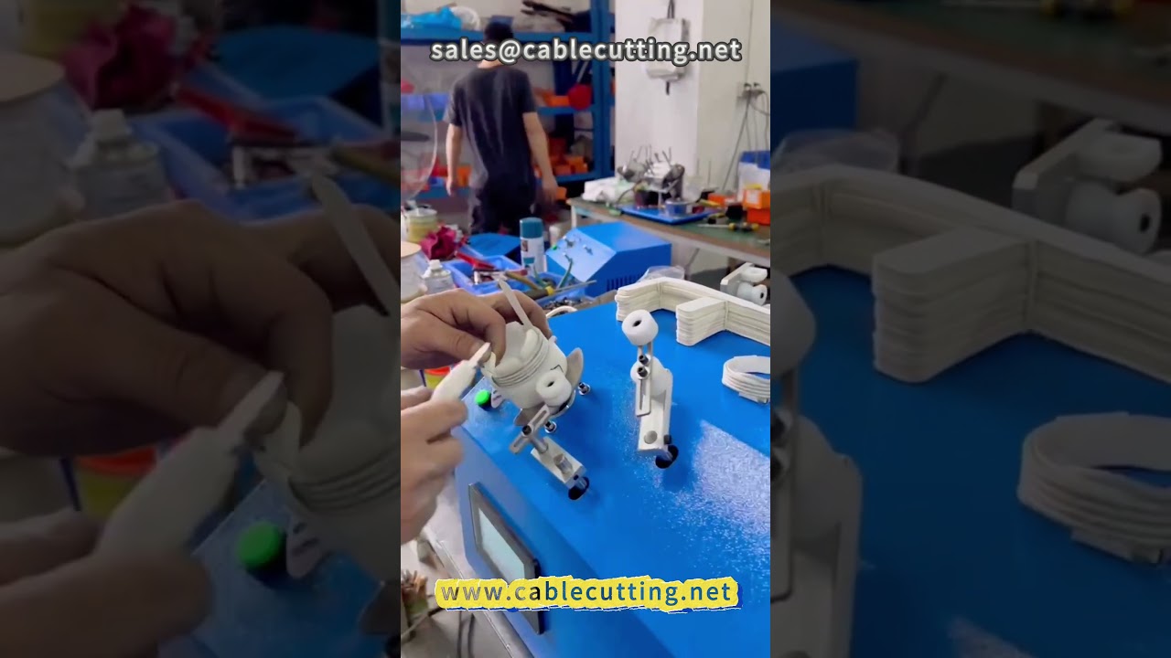 ماكينة لف أسلاك البيانات 14 محطة | معالجة الأسلاك وتغليفها بكفاءة عالية
