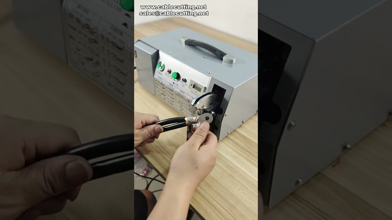 ماكينة تجعيد الأسلاك الكهربائية EM-50B2 لتوصيلات RN حتى 60 مم² - عرض توضيحي من المصنع