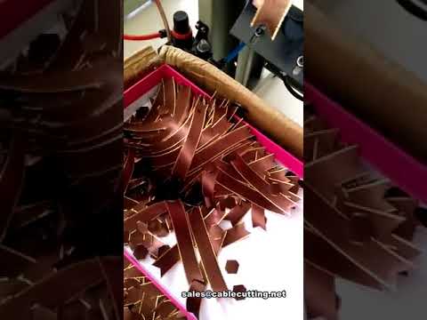 آلة قص الشريط بالموجات فوق الصوتية لتشكيل زوايا دقيقة على شكل ذيل الحمام