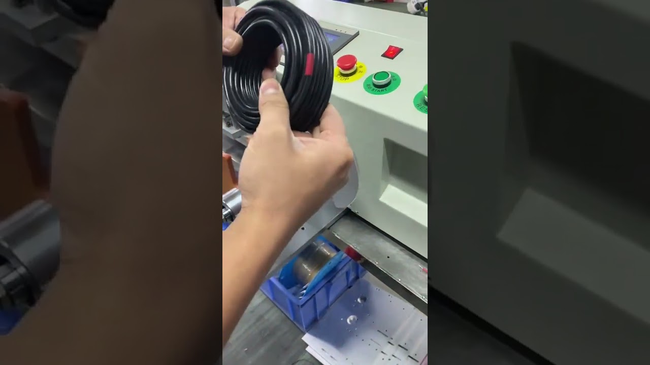 Your Helper for Wire Harness Metering & Coiling #machine #cablewirestrippingmachine #factory