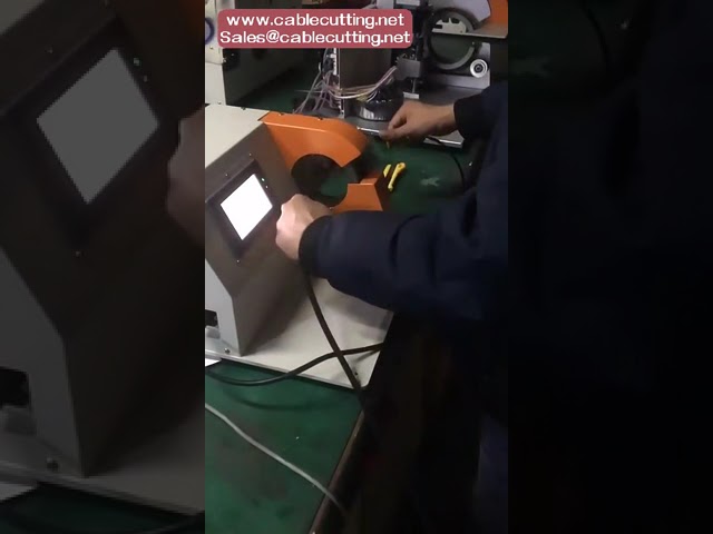آلة لف شريط كابلات وأسلاك التوصيل شبه أوتوماتيكية - حل فعال للتجميع