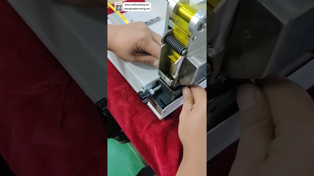 آلة تغليف الشريط الأفقية عالية الإنتاجية - معالجة سريعة لتجميع الشريط العازل - فيديو قصير