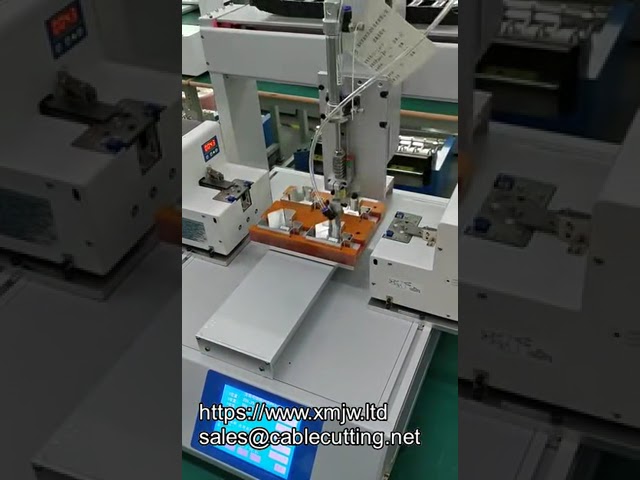 مفك كهربائي أوتوماتيكي صناعي روبوتي بنظام تغذية لولبية عالي الجودة - أتمتة التجميع الدقيقة