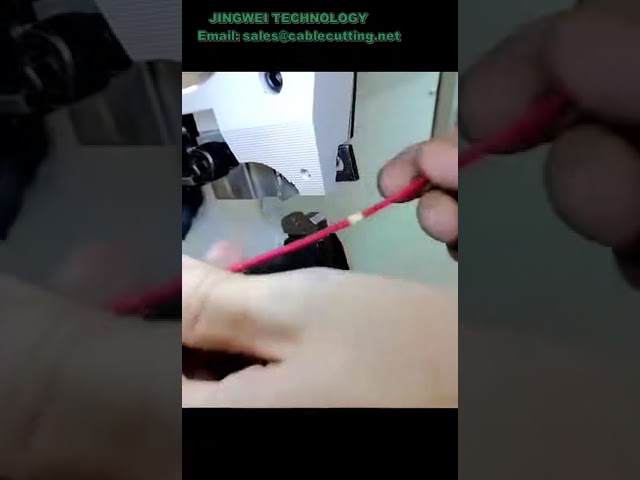 Semi automatic stepping precision feeding copper strip splicing machine