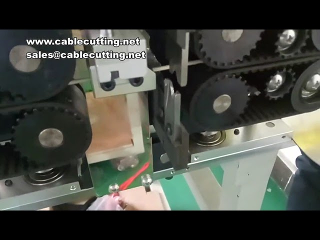 آلة تقشير الكابلات المحورية متعددة المقاطع للخطوط عالية الحرارة - تقشير دوار للأسلاك السيليكونية