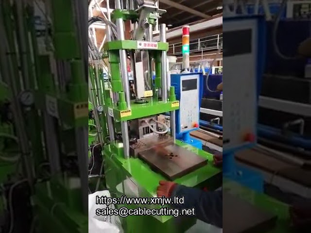 آلة حقن PVC أوتوماتيكية عالية الكفاءة والجودة مع أفضل خدمة
