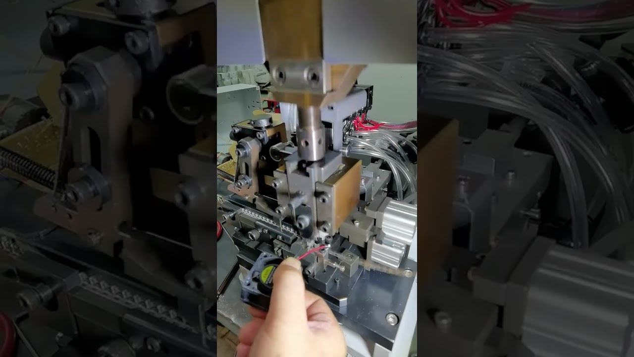 آلة تجريد الأسلاك المستمرة الأفقية | Continuous Strip Terminal Machine #machine #cablewirestrippingmachine #factory #tools